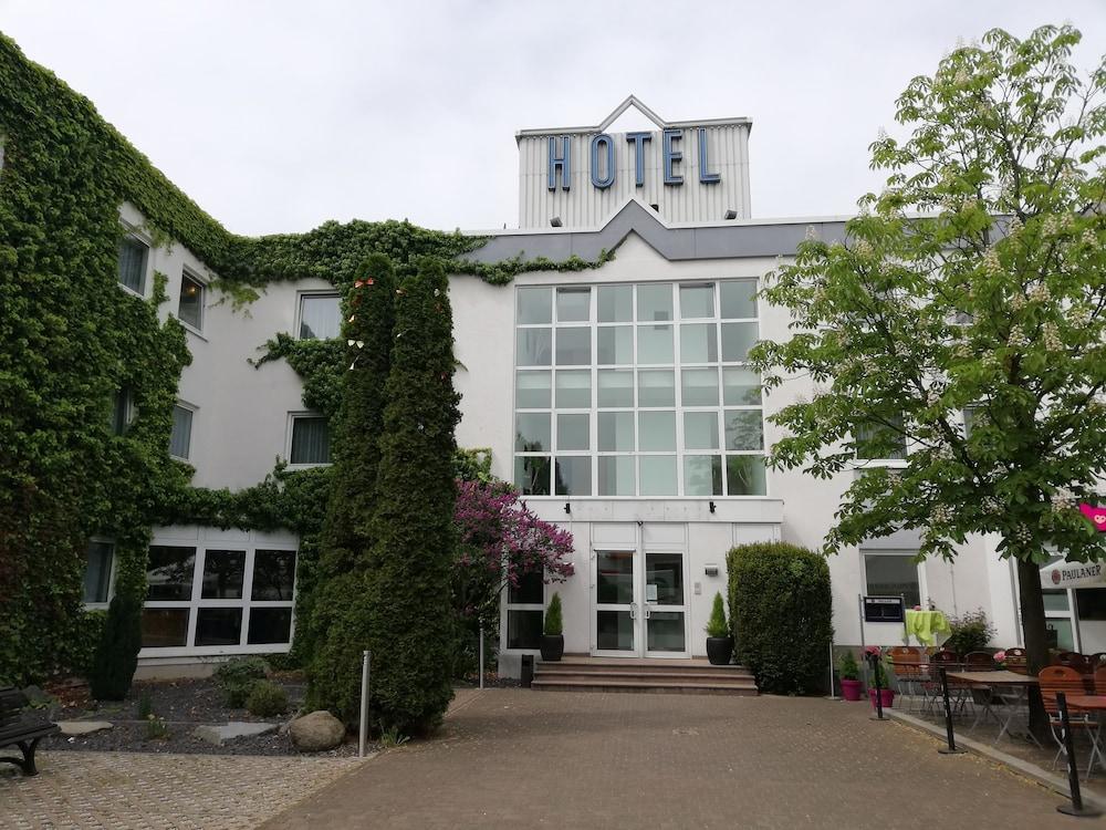Arthotel Ambassador Wiesbaden - Free Parking מראה חיצוני תמונה