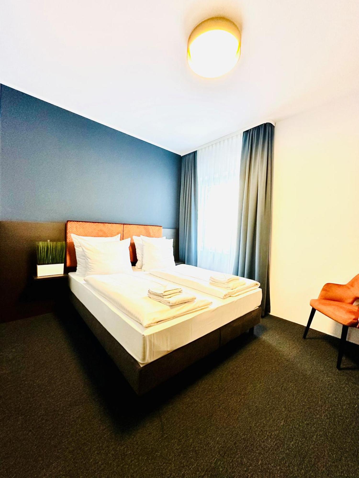 Arthotel Ambassador Wiesbaden - Free Parking מראה חיצוני תמונה
