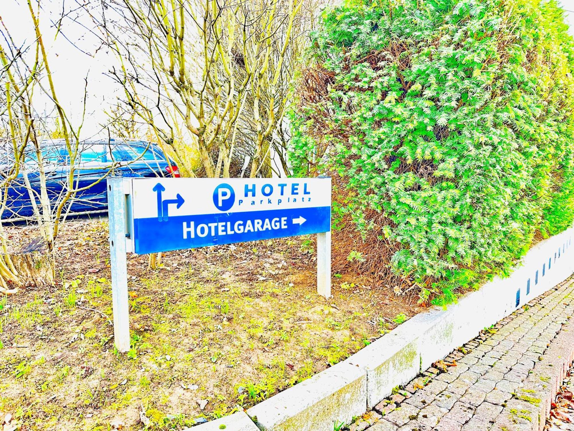 Arthotel Ambassador Wiesbaden - Free Parking מראה חיצוני תמונה