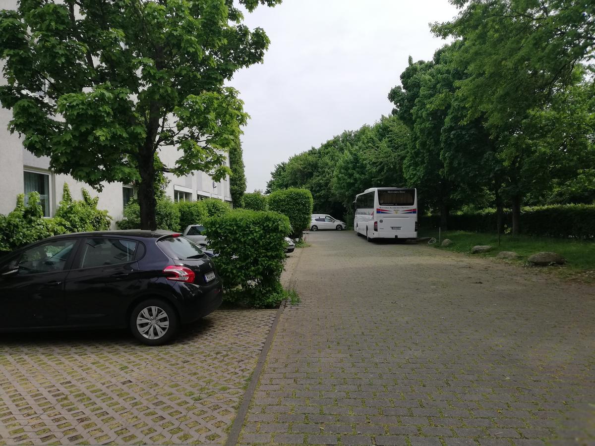 Arthotel Ambassador Wiesbaden - Free Parking מראה חיצוני תמונה